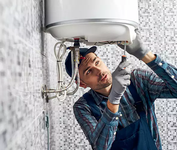 Expert Plumber for Hot Water Tank Maintenance in Brentwood, NY: Schedule Reliable Maintenance Services with Us