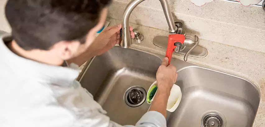 Faucet Repair in Brentwood